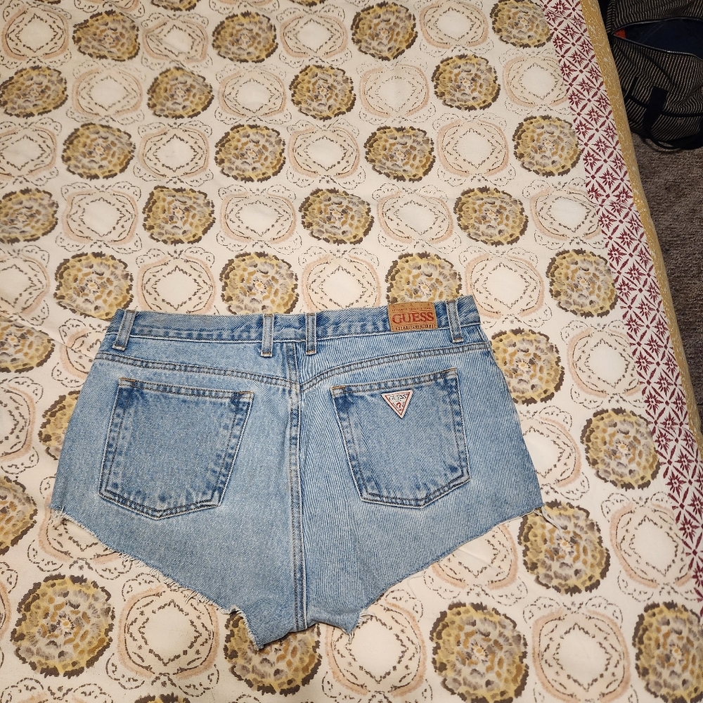 Guess cutoff shorts